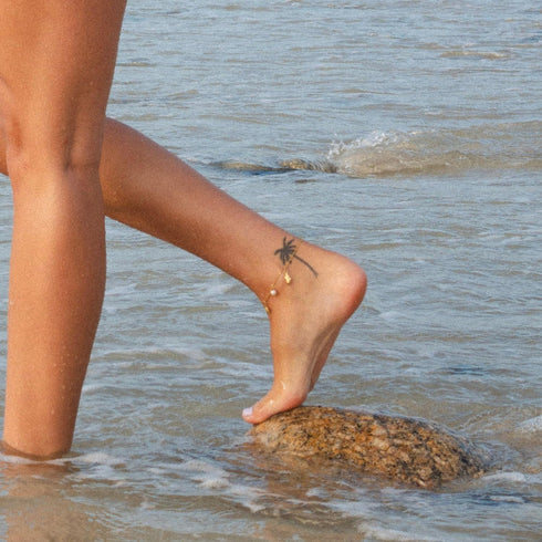Waterproof Gold Ankle Bracelets for Women, Gold Shell Charm Anklet, Non-tarnish Beach Jewelry, Adjustable Length 20+5cm...