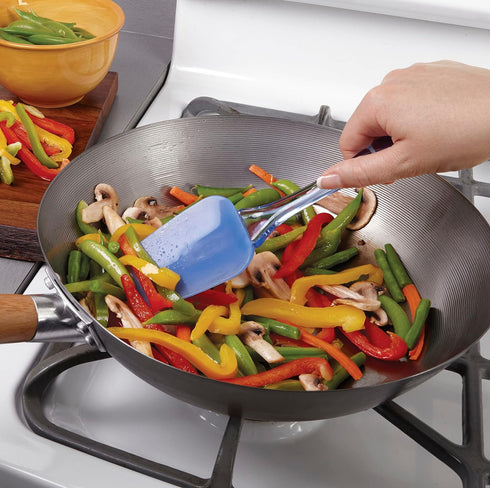 Wilton Easy Flex Silicone Spatula Set - Your Versatile Tools for Mixing, Folding, Scraping, Cooking, Frosting and Serving, Blue, 3-Piece...