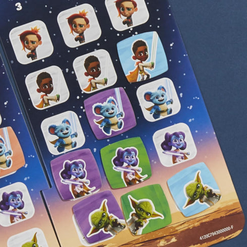 Hasbro Gaming Yahtzee Jr. Star War: Young Jedi Adventures Edition Board Game for Kids | Ages 4+ | 2-4 Players | Counting and Matching Games for Pr...