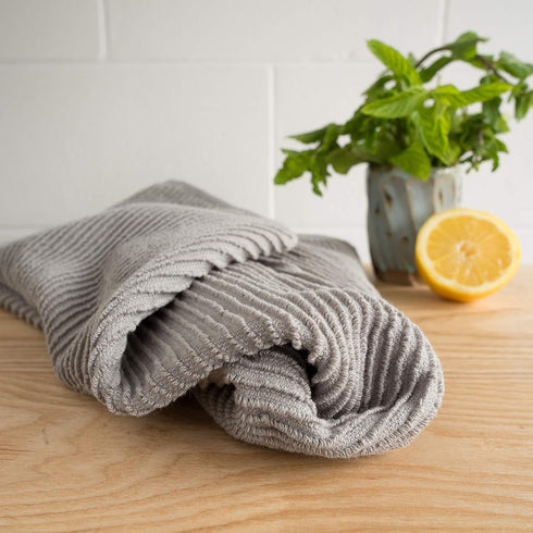 Now Designs 197422aa Ripple Kitchen Towel, Set of 2, London Grey...