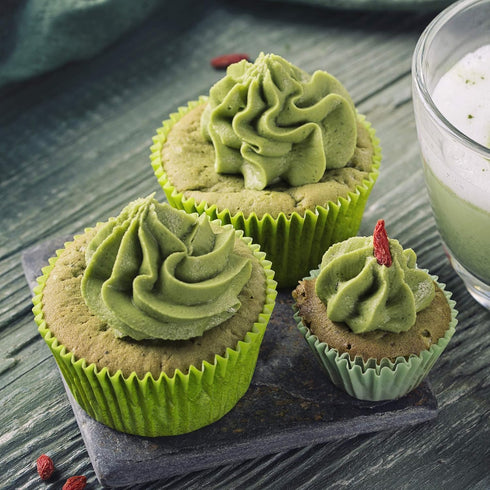 Eoonfirst Standard Size Baking Cups Christmas Day Party Cupcake Liners 200 Pcs (Green)...