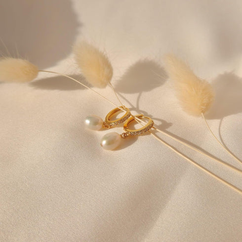 CHESKY Pearl Hoop Earrings for Women, Trendy 14k Gold Plated Hoop Earrings Chunky Pearl Drop Earrings for Women Hypoallergenic Gold Pearl Dangle H...