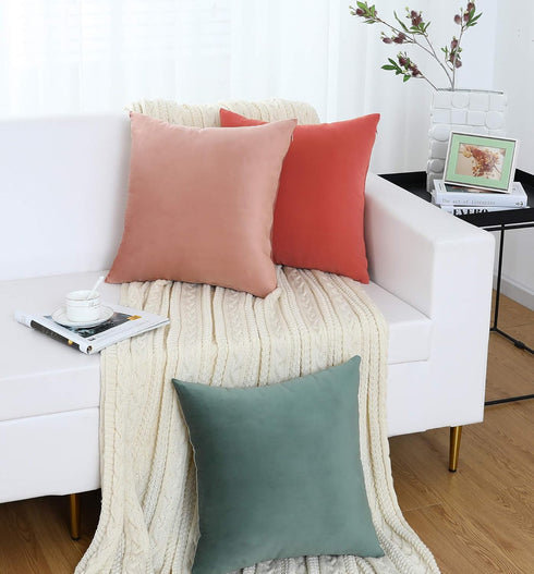 Jeneoo Comfy Soft Thick Velvet Throw Pillow Covers Decorative Solid Square Couch Cushion Cases for Bedroom Sofa Car Decor (Lavender, 16 x 16 Inche...