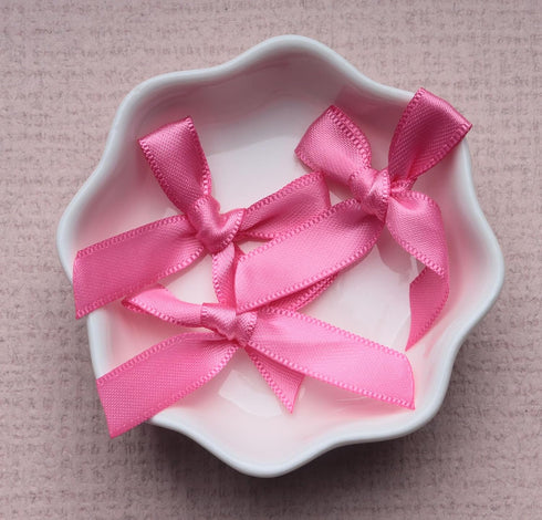 Sowaka 50 Pcs Mini Satin Bowknot Ribbon Bows Flower Supplies for Gift Present Wrapping Scrapbooking Décor Sewing DIY Crafting Project Christmas Th...