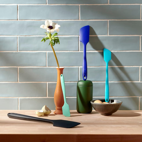 GIR: Get It Right Silicone Cooking Spatula - 11 In Black - Heat Resistant to 425°F - Seamless Nonstick Silicone Cooking Utensils for Kitchen Use &...