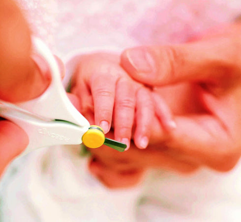 Pigeon Baby Nail Scissors (3 Months and Up)...