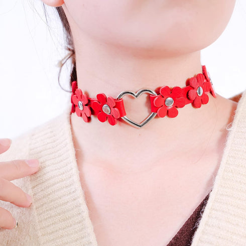 Gothic PU Leather Punk Choker Heart Ring Flower Necklace for Women...