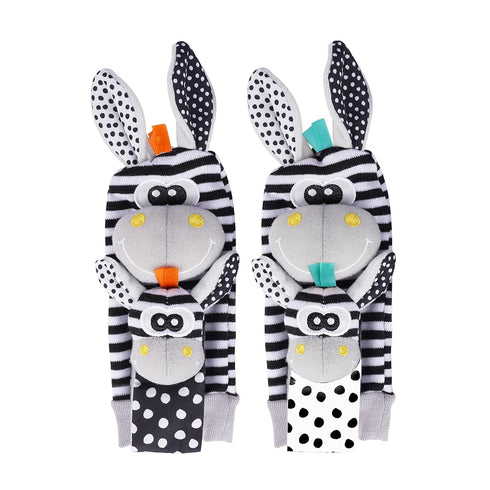 Baby Rattle Socks Wrist Strap Rattles Set, Cute Baby Animal Development Toy Gift for Newborn Babies, Black and White Foot Finder Sensory Set…...