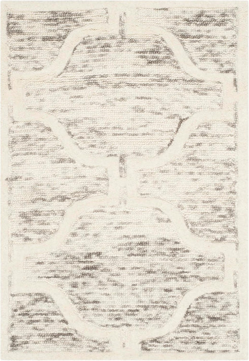 SAFAVIEH Cambridge Collection Accent Rug - 2' x 3', Light Brown & Ivory, Handmade Moroccan Distressed Wool, Ideal for High Traffic Areas in Entryw...