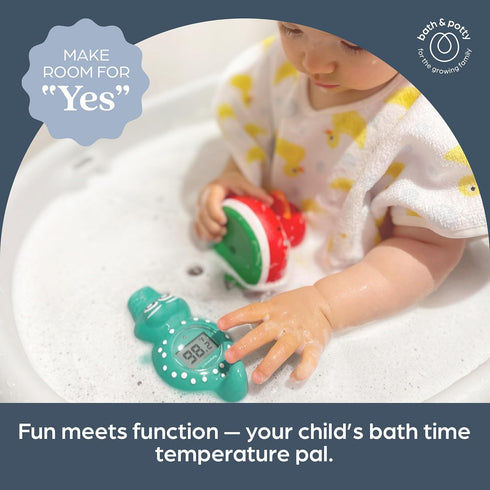 Dreambaby Floating Crocodile Bath Thermometer - Water Temperature Monitoring for Newborns, Infants, Toddlers - Croc Toy with Fahrenheit Display...