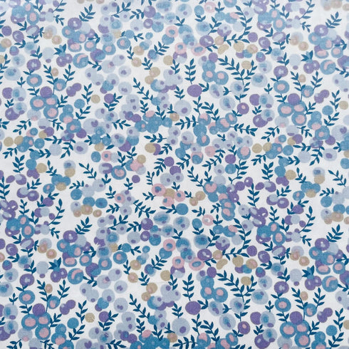 Light Purple Floral Fat Quarters Fabric Bundles,Pattern with Bees and Chamomile Daisy Flowers in Lavender Background, Quilting Fabric for DIY Hand...
