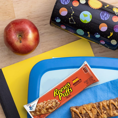 REESE'S Puffs Cereal Treat Bars, Peanut Butter and Cocoa, Snack Bars, 8 Ct, 6.8 oz...