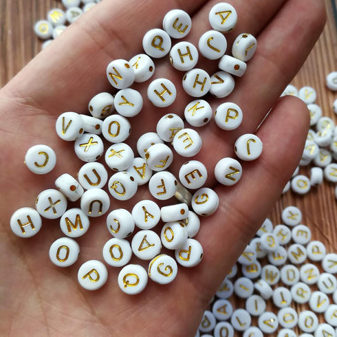 Amaney 2000pcs Beads Kits,Letter Beads and Gold Spacer Beads for DIY Bracelet Necklace Craft Jewelry Making Golden...