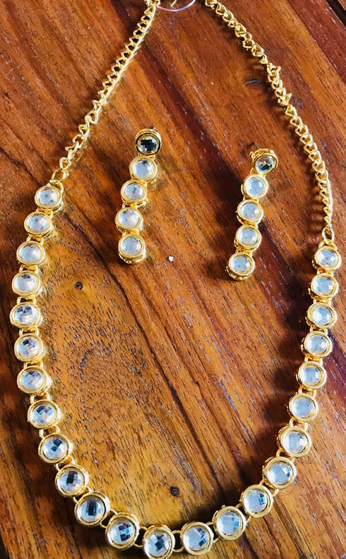 Touchstone "Contemporary Kundan Collection Indian bollywood elegant Kundan polki look light jewelry necklace set in gold tone for women...