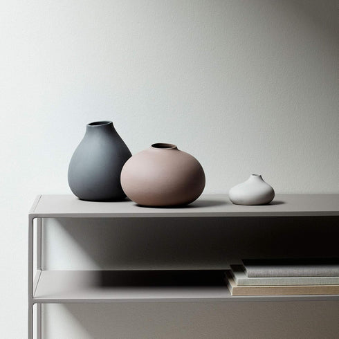 Blomus Nona Set of 3 Mini Vases Porcelain Colors Pewter, Microchip Grey and Bark (Mauve)...