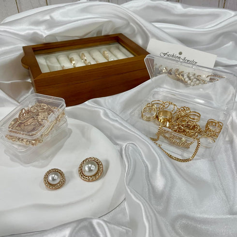 16pcs Small Plastic Boxes with Lids Clear Storage Containers Small Beads Organizer for Collecting Small Items, Jewelry, Game Pieces, 3 Sizes...