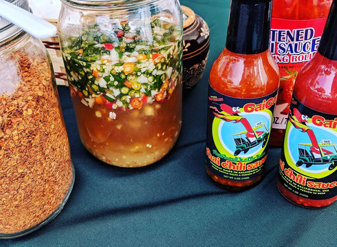 GaiGan Thai Chili Hot Sauce | Real Small Batch Thai Chili Garlic Sauce | Zero Calories | All Natural, No Preservatives | Vegan | Low Sodium | 8 oz...