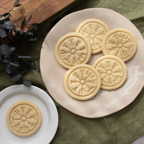 Set of 2 Icelandic Magical Stave cookie cutters (Designs: Love Charm Astarstafur & Runic Compass Vegvisir), 2 pieces - Bakerlogy...