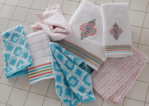 SKL Home Southern Medallion Hand Towel (2-Pack)...