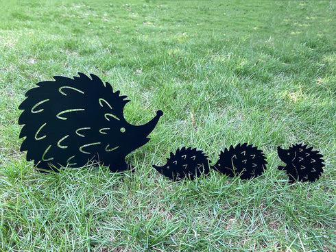 Hedgehhog Decorative Garden Stakes Metal Garden Statues Small Cute Silhouette Stake for Yard Outdoor Garden Lawn Decoration, Set of 4...
