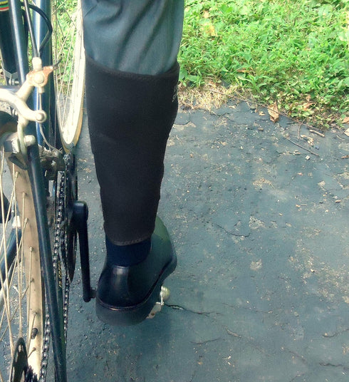 Bike Pant Protector - Completely Protects Cyclist's Pants from Grease and Chain Unlike Existing Straps and Clips - Comfortable, Snug Fit, Easy On/...