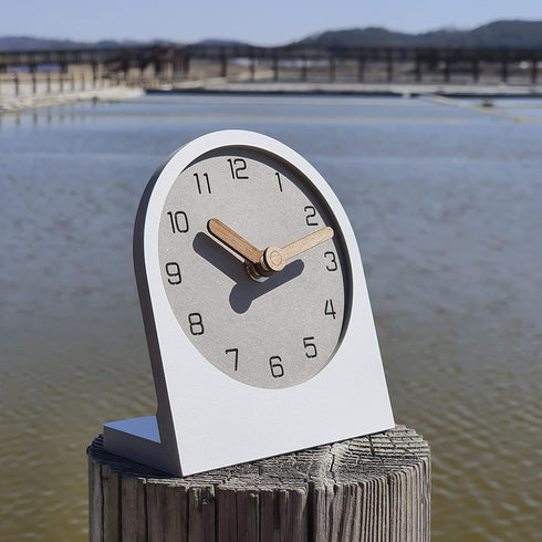 Wooden Silent Non-Ticking Battery Operated Decorative Small Mini Analog Modern Shelf Desk Table Mantel Clock for Home, Office, Living Room, Bed Ro...