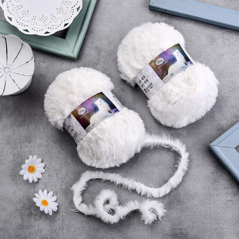 2 Pieces Skeins Soft Fur Yarn Fuzzy Fur Yarn Chunky Fluffy Faux Fur Yarn Eyelash Yarn Cream Fur Yarn for Crochet Blankets Rugs Clothes Knitting Pr...