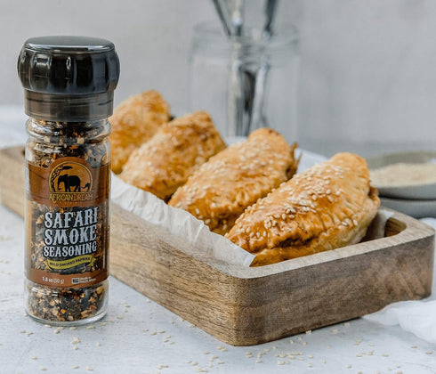 Safari Smoke Seasoning by African Dream Foods | All-Natural Smoky Seasoning | Made with Smoked Paprika Flakes, Dried Garlic, Basil, Sea Salt| Reus...