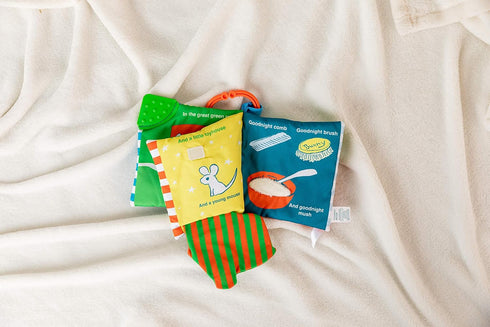 KIDS PREFERRED Goodnight Moon Soft Book with On The Go Clip, 5 Inches...