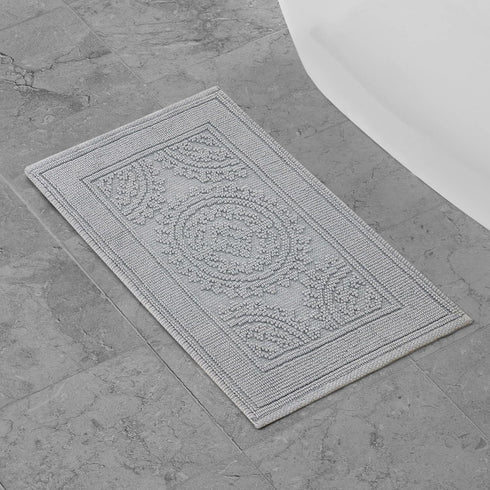 Jean Pierre New York Cotton StoneWash Medallion 17x24 in. Bath Rug, Gray...