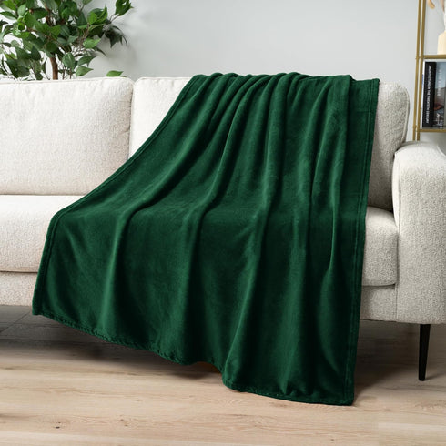 PAVILIA Fleece Blanket King Size | Super Soft, Plush, Luxury Flannel Throw | Lightweight Microfiber Blanket for Sofa Couch Bed (Emerald Green, 90x...