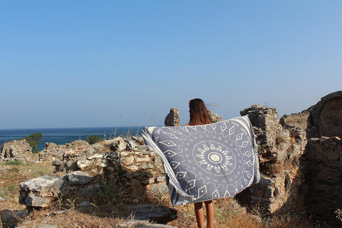 Bersuse 100% Cotton Kona Turkish Towel Beach Towel Bath Towel Dual Layer Peshtemal Beach Blanket Beach Essentials - 37x70 Inches, Dark Blue...