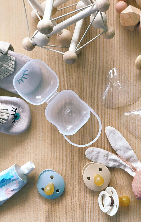 purifyou Nipple Shields for Nursing Breastfeeding Newborn, 24mm / 20mm / 18mm / 16mm, Set of 3 Silicone Nipple Shield with Free Case Latch Assist ...