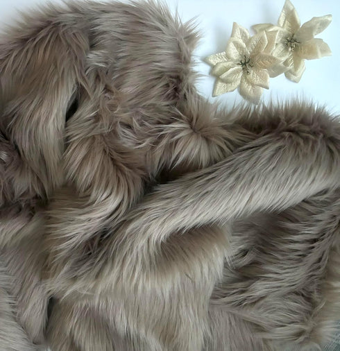 Bianna Hazelnut Brown Faux Fur Fabric, 60 inches Wide Options, American Seller, Luxury Shag Shaggy Material for Crafting, Sewing, Costumes, Fursui...