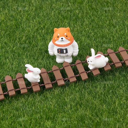 AUEAR, 2 Pack 35 Inch Long Mini Fairy Garden Fence Wood Ornament Wooden Decorative Picket Fence for DIY Crafts Project (Brown, 2-Pack)...