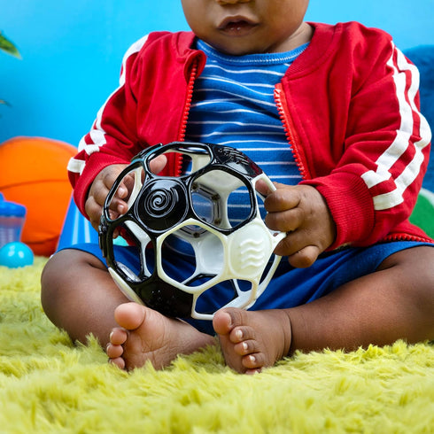 Bright Starts Oball Grippin' Goals Rattle Soccer Ball - Black & White, Easy-Grasp Toy for Newborn and Up...
