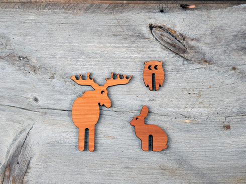 Jonathan Alden Pot Lid Lifter Set, Wilderness Animals, 3-Piece, Cherry Wood, Natural...