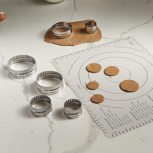 Stainless Steel Cookie Cutters - Set of 6-1 3/4", 2 3/8", 23/4", 3 1/4", 3 3/4", 4 1/4" - Cookies, Donuts, Pastries and Scones...