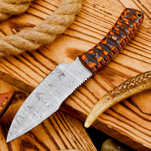 Predator 9" Damascus Steel Fixed Blade Hunting Knives Skinning Knife For Outdoor Camping Skinner Bushcraft Knives with Ergonomic EDC Exotic Wood H...