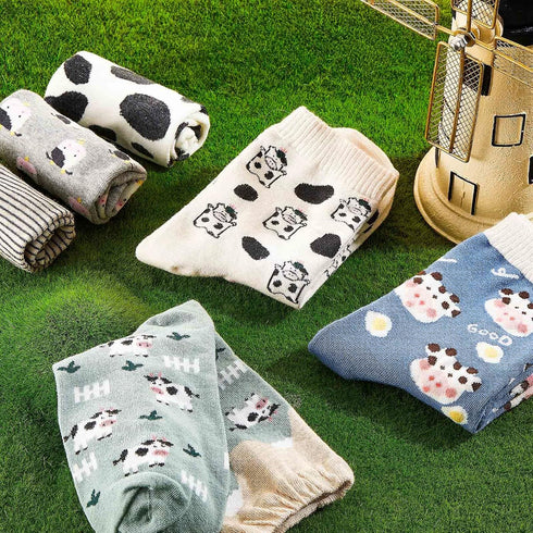 Geyoga 6 Pairs Cow Socks stuff Women's Novelty Girls Funny Animal Cute Cotton Crew Socks Cow Print Cartoon Casual Socks (Adorable Style)...