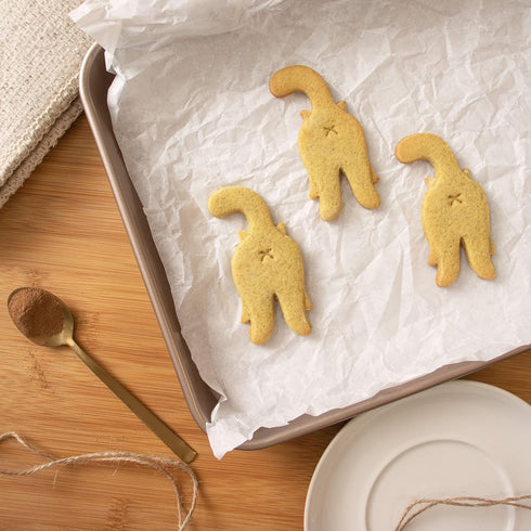BAKERLOGY Kitty Butt cookie cutter - Detailed Biscuit Cutter Design for Baking and Crafts, ideal on fondant, dough, clay...