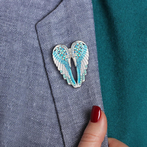4 Pieces Brooches Pins for Women Rhinestone High Heel Crystal Brooches Princess Shoes Angel Wing Tear for Women Brides Gifts Party Favors Mom's Pr...