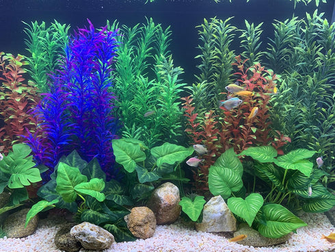 BEGONDIS 2 Pcs Artificial Water Plants, Fish Tank Aquarium Decorations, Made of Soft Plastic...