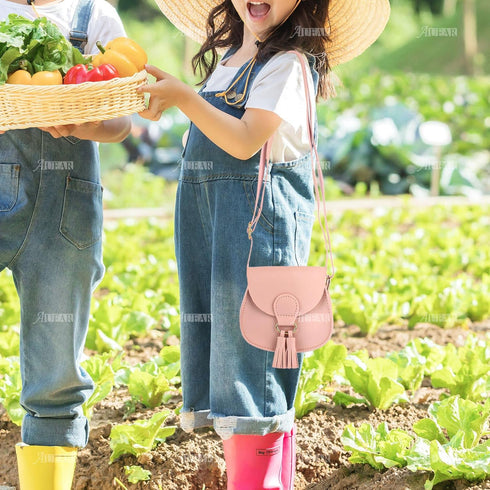 AUEAR, Cute Ladybug Purse Mini Pu Leather Crossbody Bag Wallet Pouch for Women and Girls...