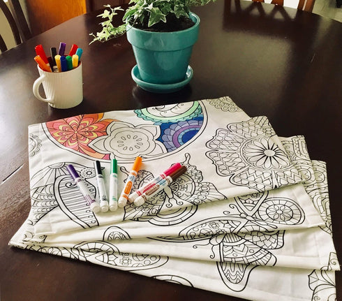 Mandala Design - Set of 4 Placemats (14"x18") - Interactive Coloring Placemats for Kids - Poly/Cotton Fabric - Washable and Reusable – DIY Activit...