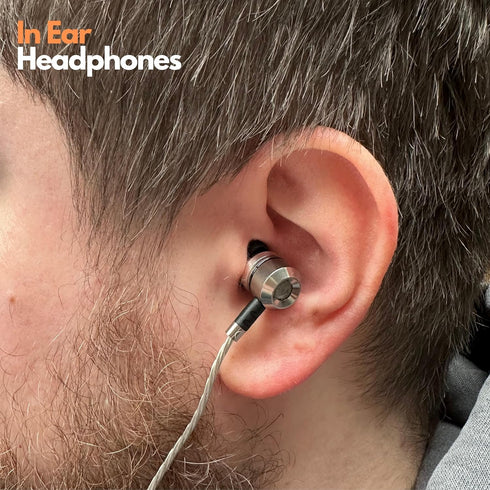 sephia SP3060 Wired Headphones, HD Bass Driven Audio, Lightweight Aluminum Wired in Ear Earbud Headphones, S/M/L Ear Bud Tips, Earphone Case, 3.5m...