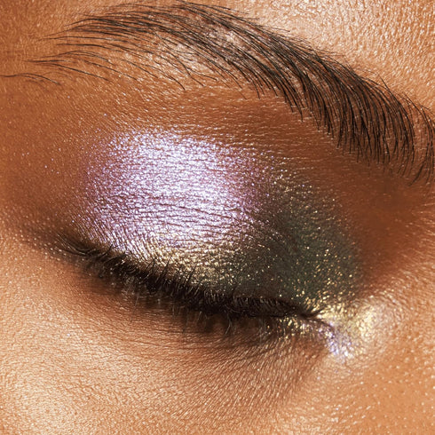 Catrice | Space Glam Chrome Eyeshadow | Duo Chrome, Highly Pigmented, Holographic Shimmer | Vegan & Cruelty Free | Without Parabens & Microplastic...