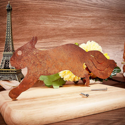 CREATCABIN Metal Rusty Running Squirrel to Screw in Wood Rust Silhouette Squirrel Decor Art Ornament Exquisite Animal Sculpture Tree Stake Decorat...