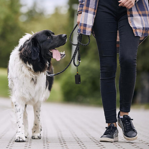 SVD.PET Dog Poop Bag Dispenser, Retractable Waste Bag Dispenser, Lightweight Poop Bag Holder, Stretchy Strap Fits Any Dog Leash, Dog Walking Acces...