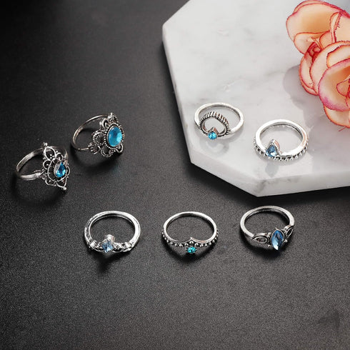LOYALLOOK 132PCS Bohemia Knuckle Ring Set Women Hollow Silver Fashion Finger Rings Vintage Stackable Knuckle Midi Rings Set...